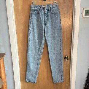 Vintage Guess by Georges Marciano Mom Jeans Size 30 %100 Cotton USA
